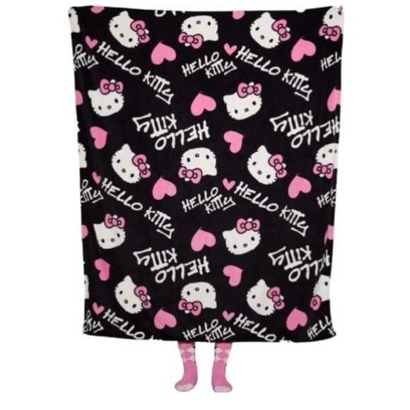 Forever 21 Other - Forever21 Hello kitty blanket
